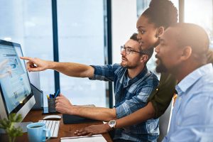 softwares más utilizados en empresas peruanas